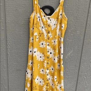 Madewell Women yellow floral button sleeveless midi dress Size 8
